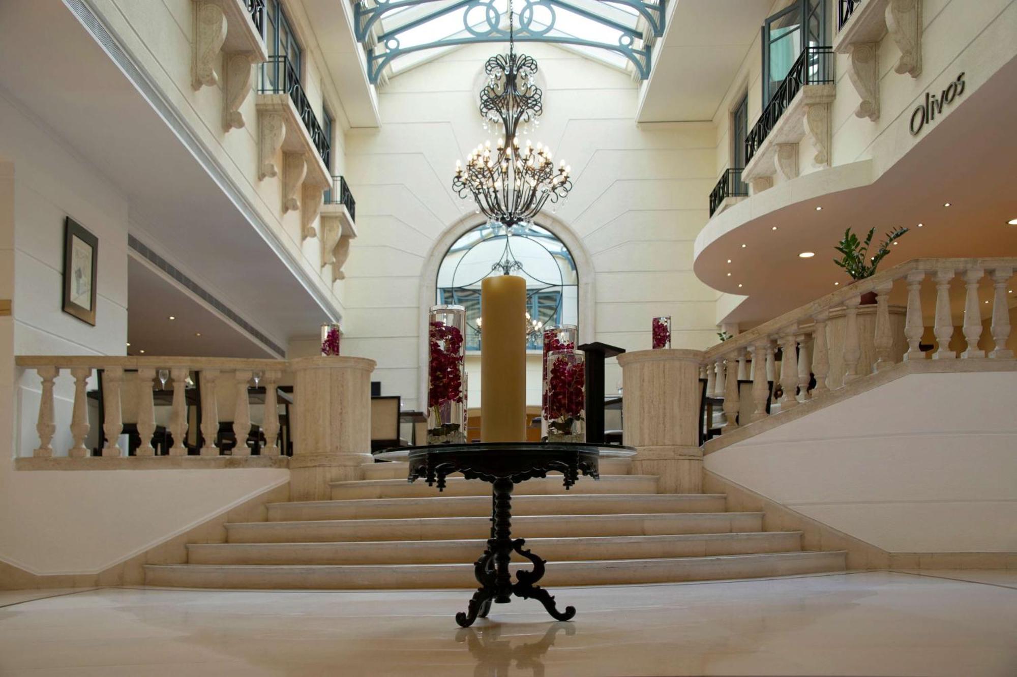 Radisson Blu Martinez Beirut Hotel Exterior photo The lobby of the hotel